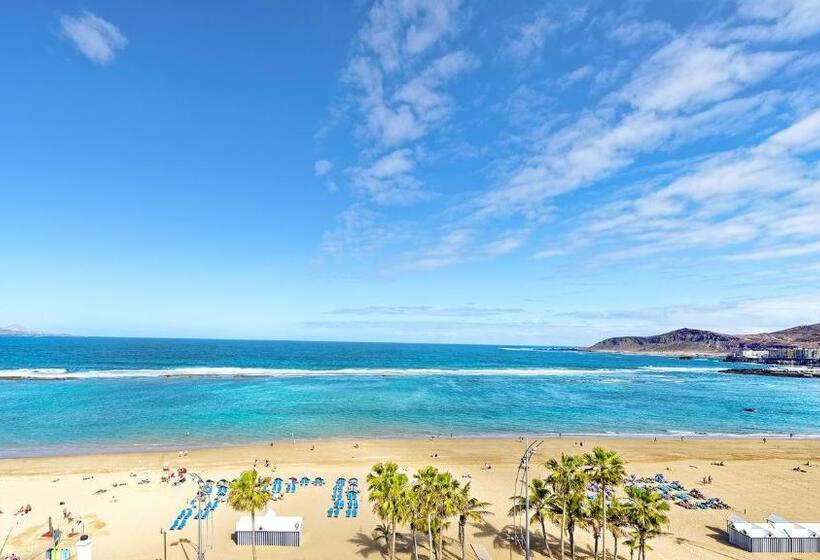 ホテル Bull Reina Isabel & Spa