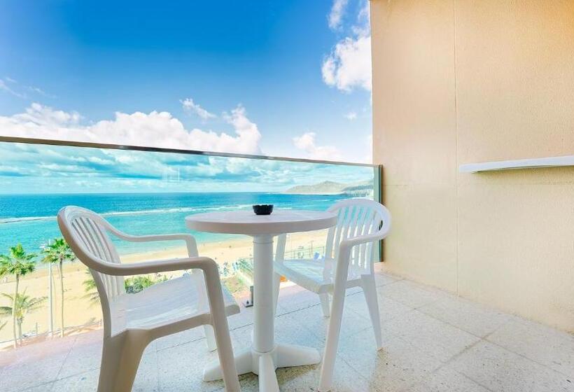 ホテル Bull Reina Isabel & Spa