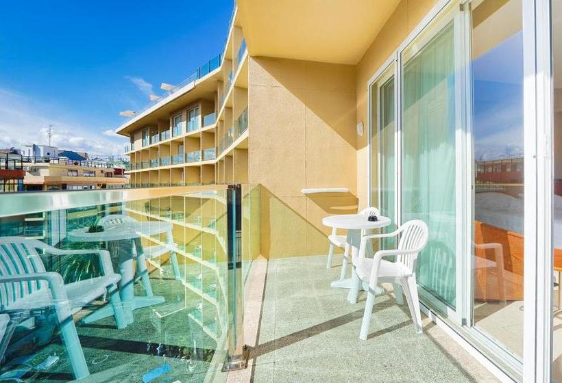 ホテル Bull Reina Isabel & Spa