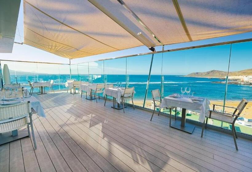 ホテル Bull Reina Isabel & Spa