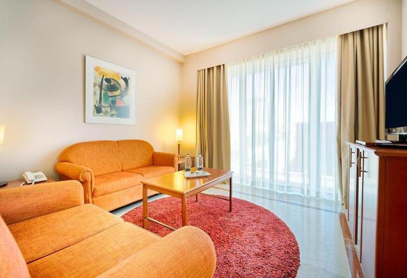 ホテル Bull Reina Isabel & Spa