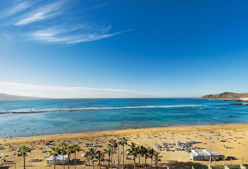 ホテル Bull Reina Isabel & Spa