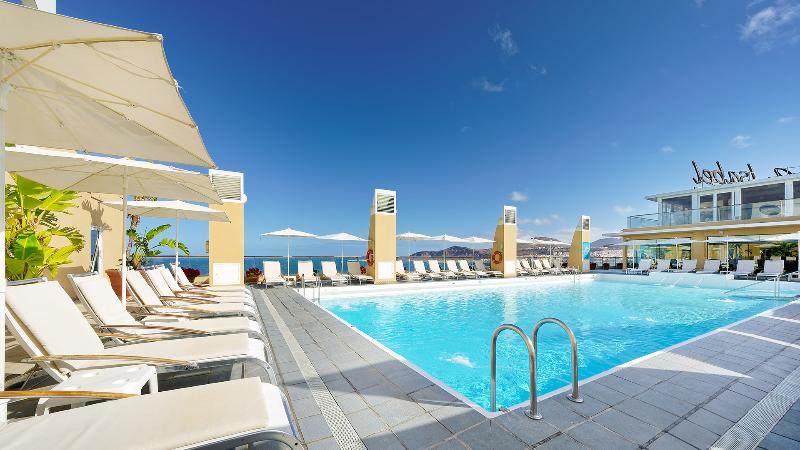 ホテル Bull Reina Isabel & Spa