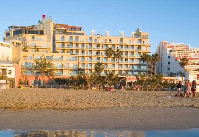 ホテル Bull Reina Isabel & Spa