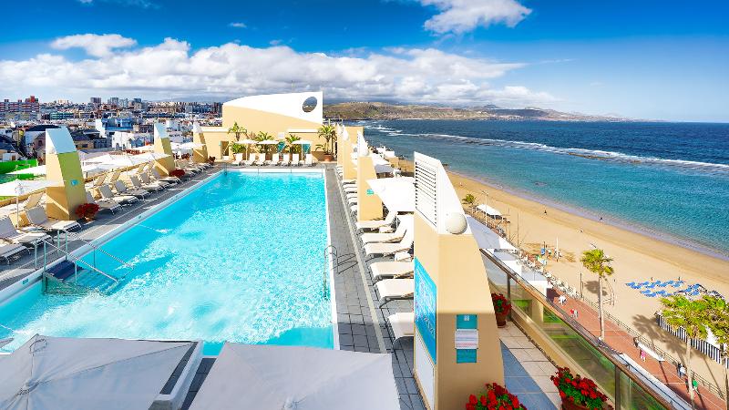 ホテル Bull Reina Isabel & Spa