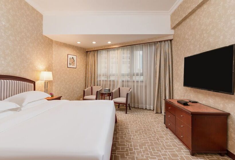 هتل Century Plaza