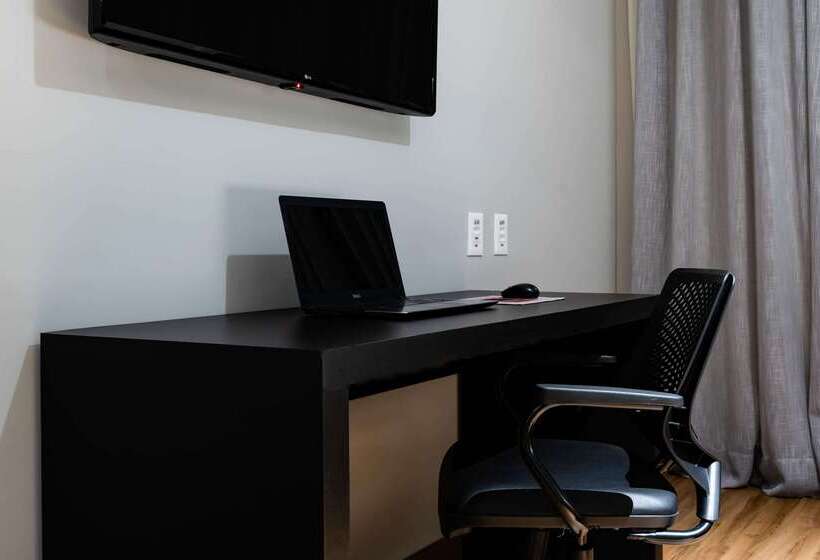 בית מלון כפרי Comfort Suites Vitoria