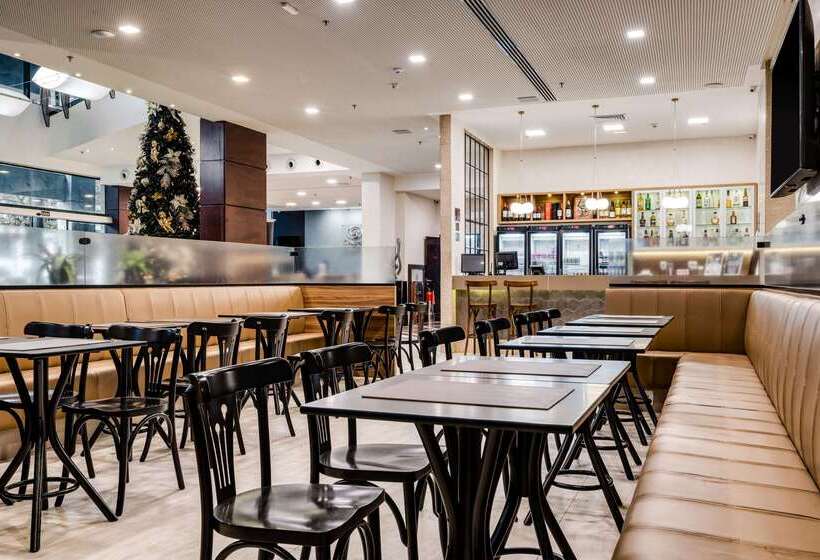 בית מלון כפרי Comfort Suites Vitoria