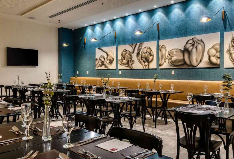 בית מלון כפרי Comfort Suites Vitoria