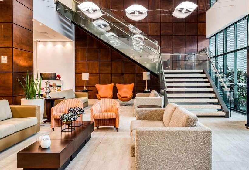 בית מלון כפרי Comfort Suites Vitoria