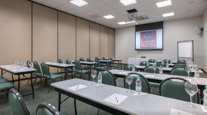 בית מלון כפרי Comfort Suites Vitoria