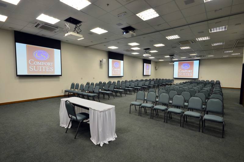 בית מלון כפרי Comfort Suites Vitoria