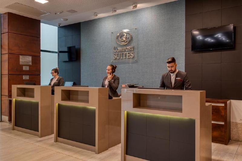 בית מלון כפרי Comfort Suites Vitoria