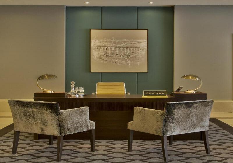 هتل Corinthia  Lisbon