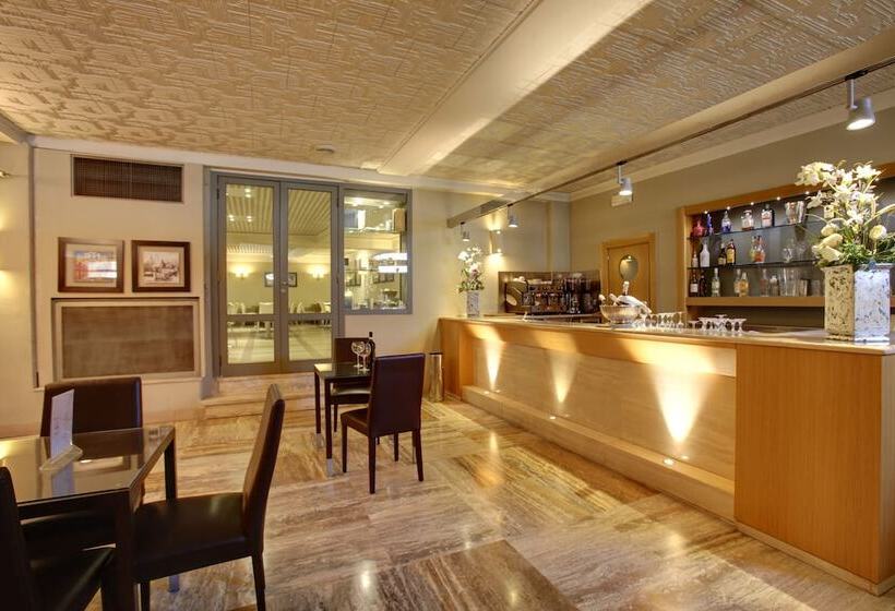 فندق Delle Nazioni