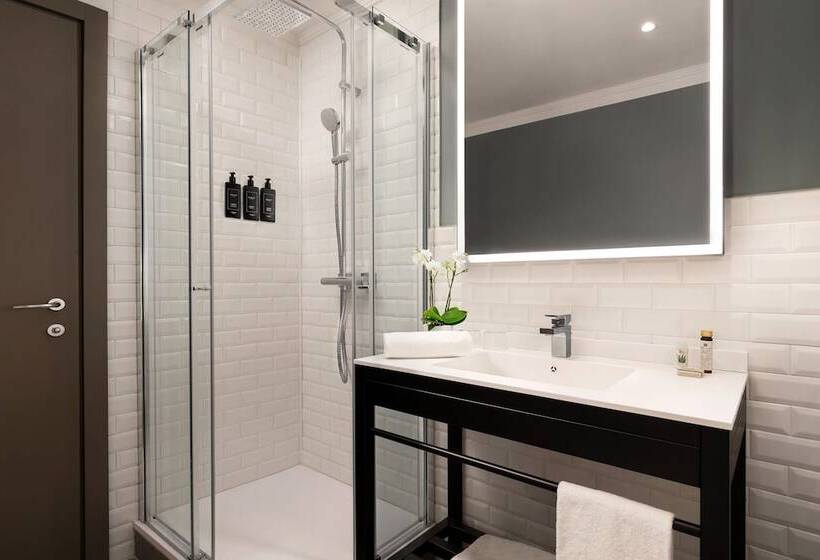 هتل Duo Milan Porta Nuova, A Tribute Portfolio