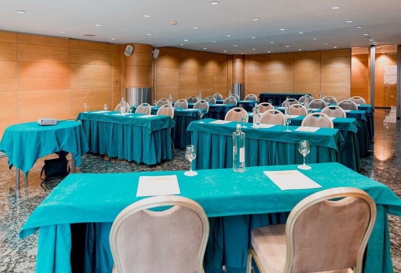 בית מלון כפרי Hesperia Andorra