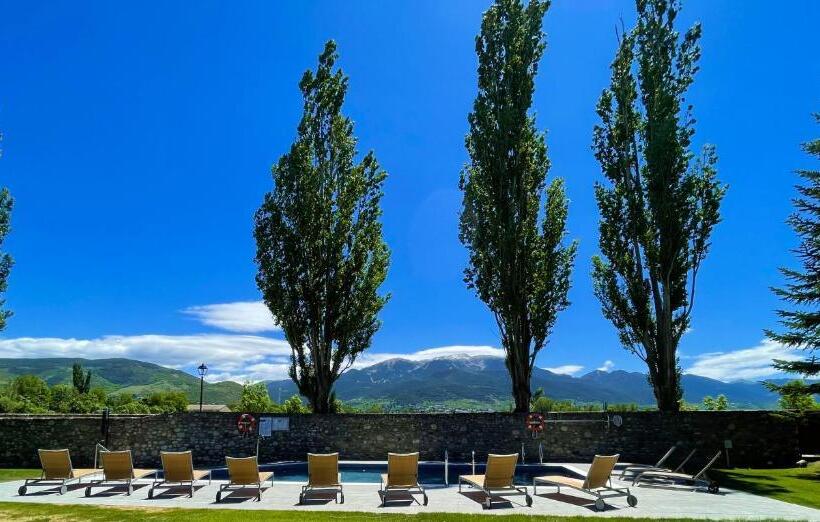 فندق Fontanals Golf