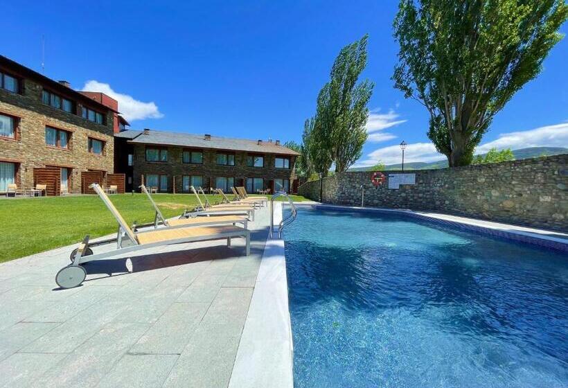 فندق Fontanals Golf