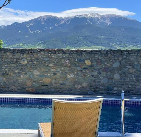 فندق Fontanals Golf