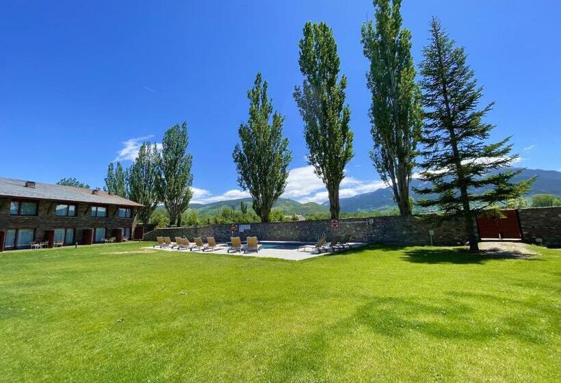 فندق Fontanals Golf