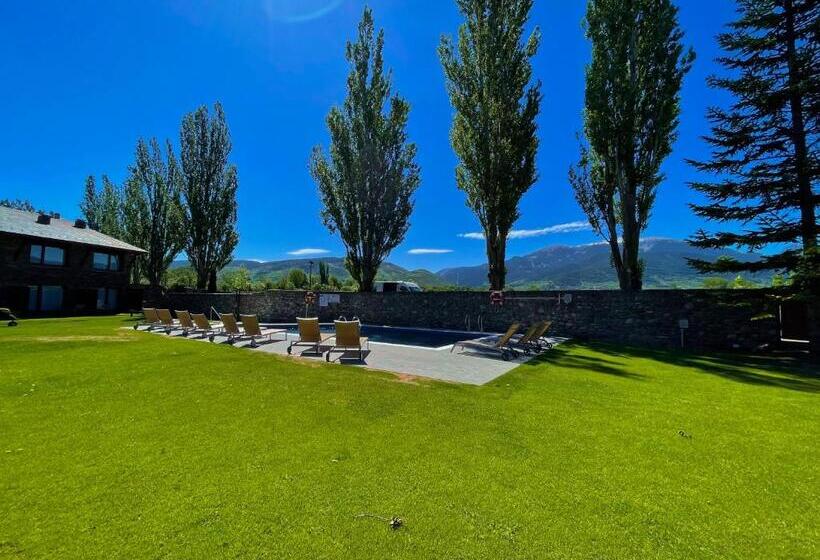 فندق Fontanals Golf