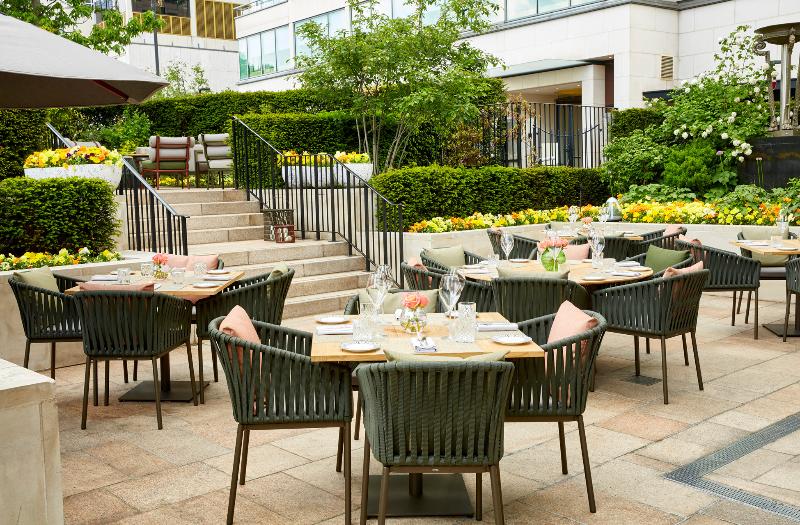 Four Seasons Hotel London At Park Lane