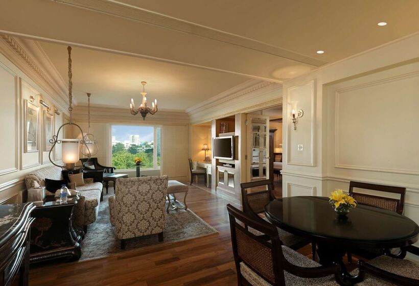 هتل Hilton Mumbai International Airport