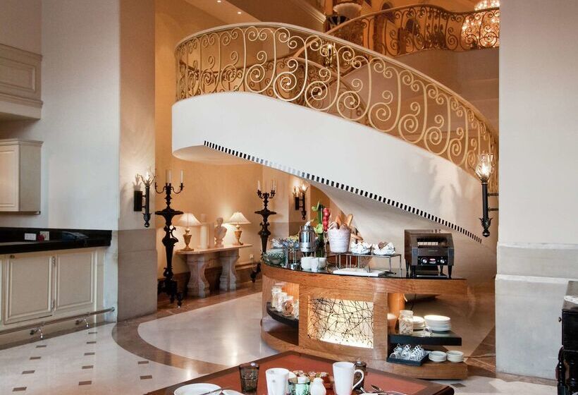 هتل Hilton Mumbai International Airport