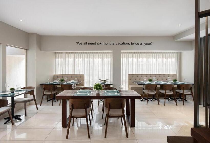 ホテル Hodelpa Caribe Colonial