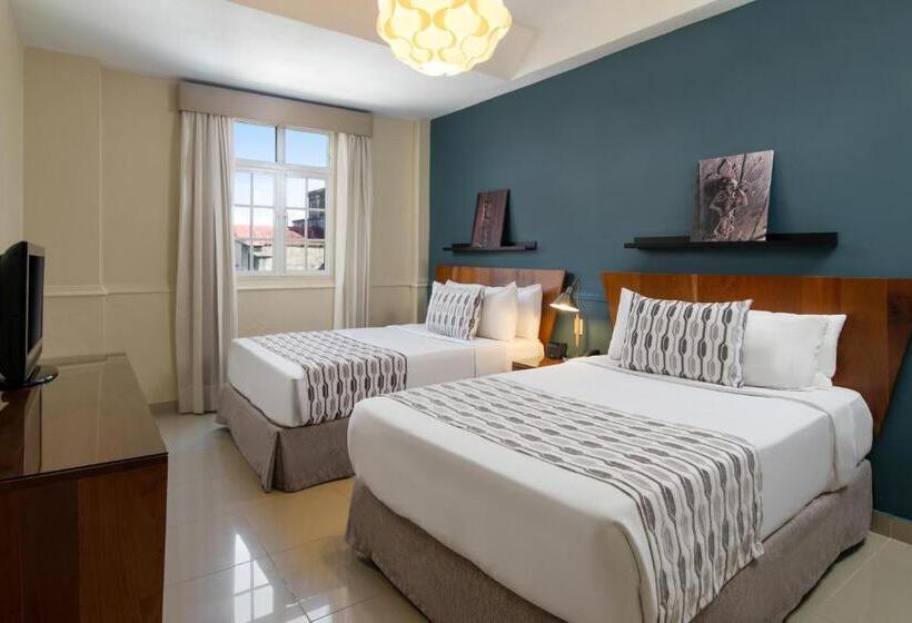 ホテル Hodelpa Caribe Colonial