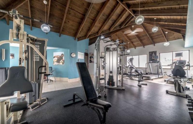 Отель Hodelpa Gran Almirante