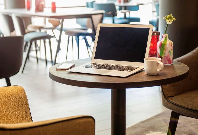 هتل Ibis Amsterdam Centre Stopera