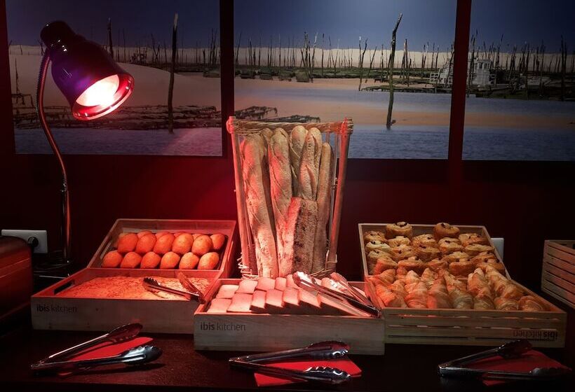 Отель Ibis Arcachon La Teste De Buch