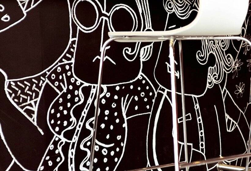 ホテル Ibis Baar Zug