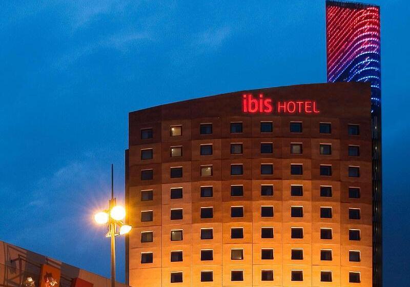 هتل Ibis Barcelona Meridiana