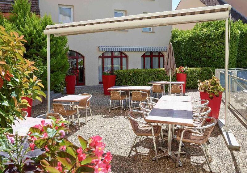 בית מלון כפרי Ibis Beaune Centre