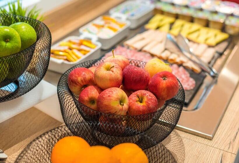 בית מלון כפרי Ibis Beaune Centre