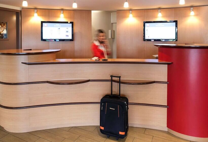 בית מלון כפרי Ibis Biarritzanglet Aéroport