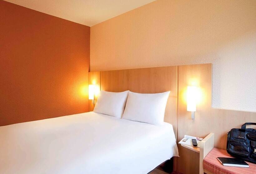 בית מלון כפרי Ibis Biarritzanglet Aéroport