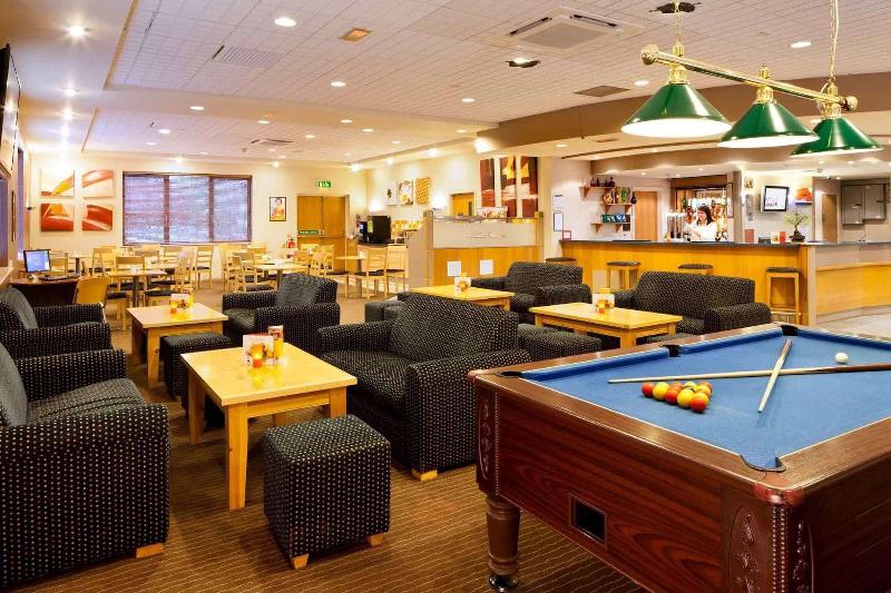 Отель Ibis Bradford Shipley