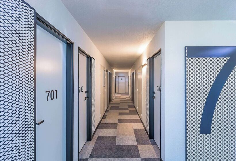 هتل Ibis Bragança