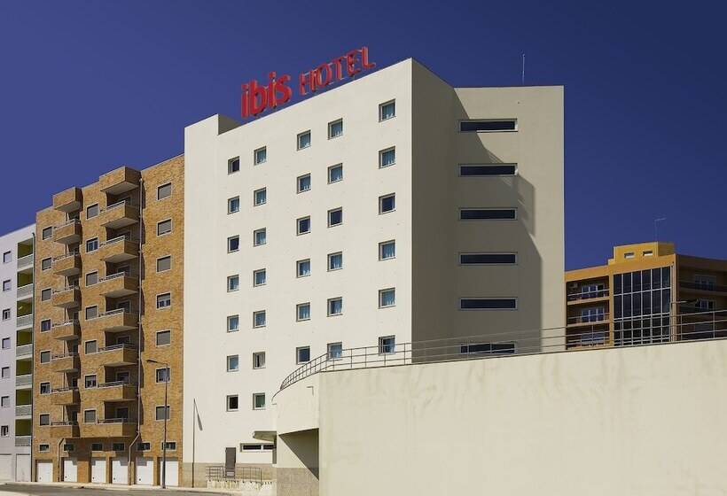 هتل Ibis Bragança