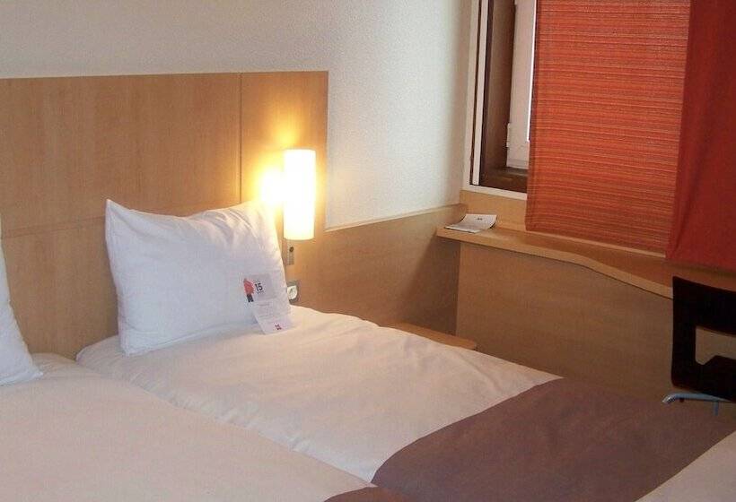 Ibis Hotel Brussels Expo Atomium