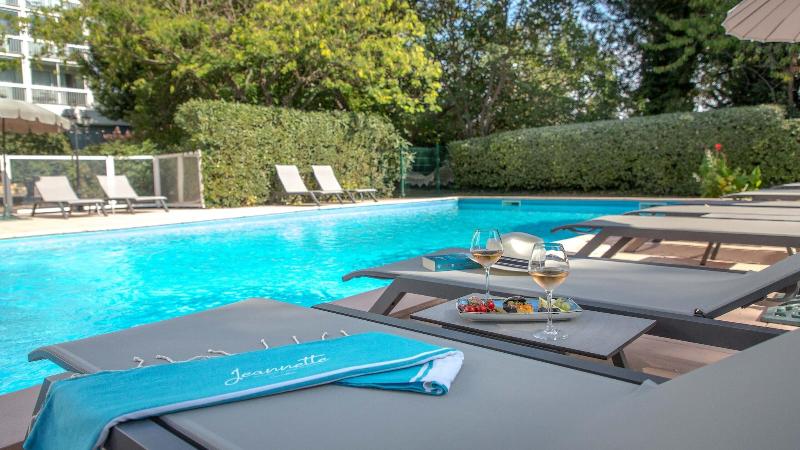 호텔 Ibis Cavaillon Portes Du Luberon