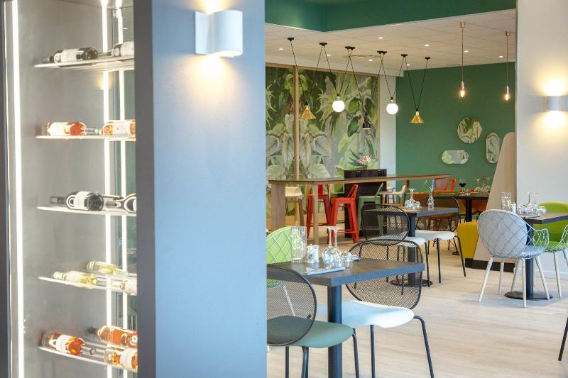 Отель Ibis Cavaillon Portes Du Luberon