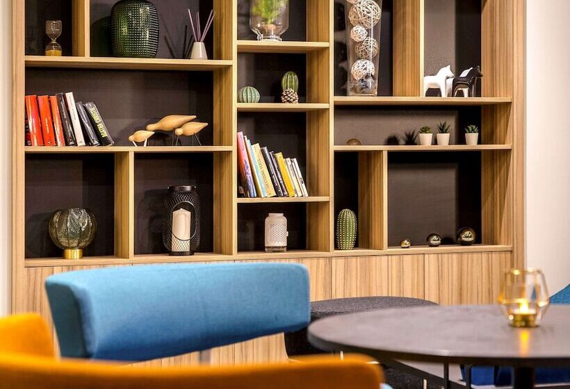 호텔 Ibis Cavaillon Portes Du Luberon