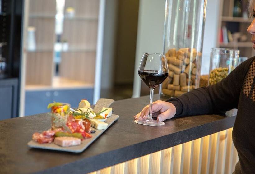 호텔 Ibis Cavaillon Portes Du Luberon