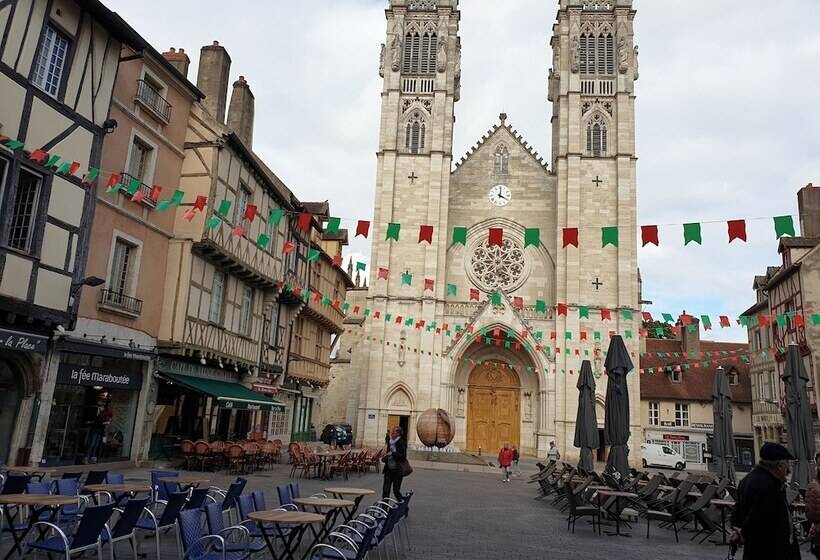 ホテル Ibis Europe Chalon Sur Saone