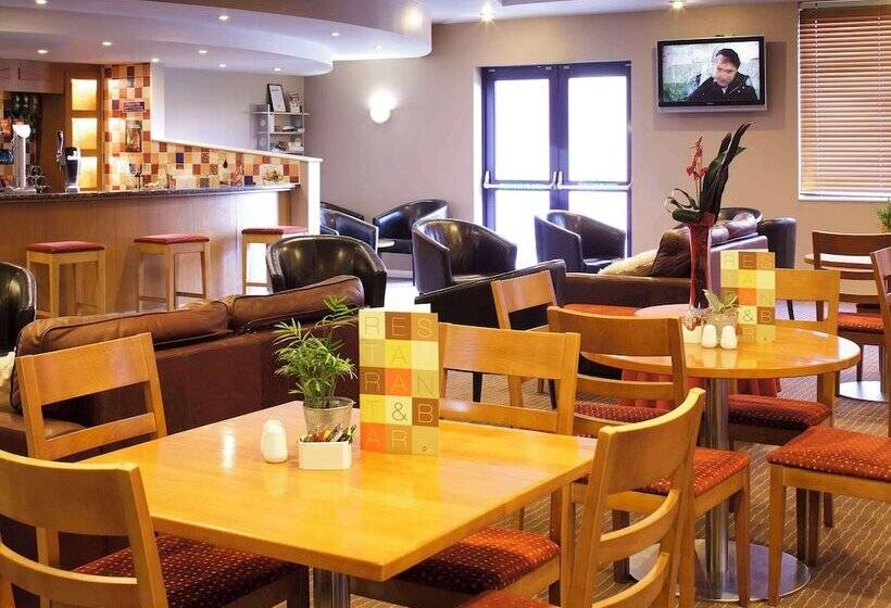 هتل Ibis Chesterfield Centre – Market Town